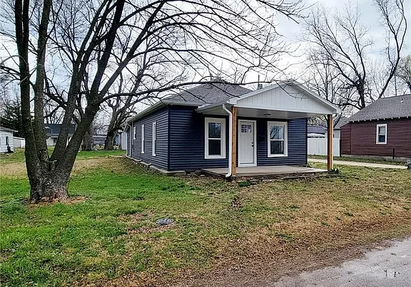 615 N Oak